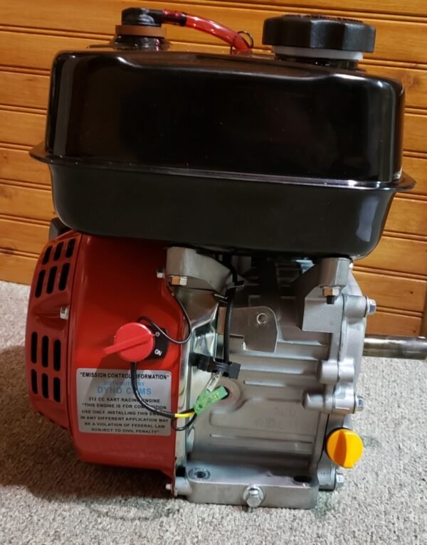 1946222882 Dukar 212 tank on engine CS stock carb built