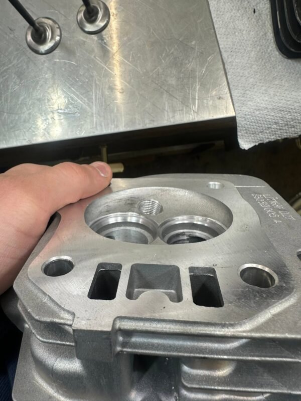 686828781_1494007932164756_60731356078937022_n 32/28.5 Bare Builder Cylinder Head