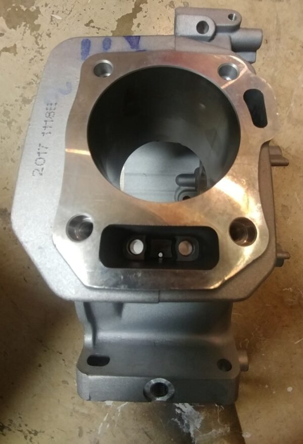 961598490 Dukar 212 block (70mm bore)