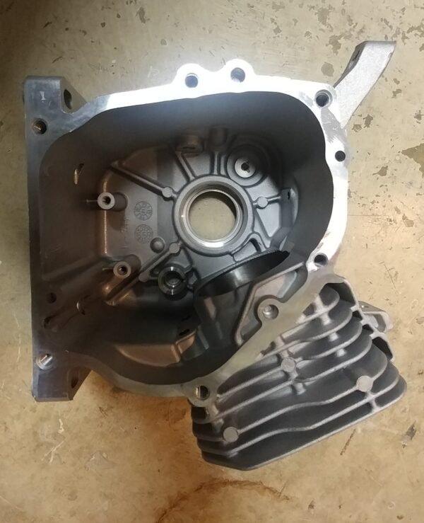 961598498 Dukar 212 block (70mm bore)